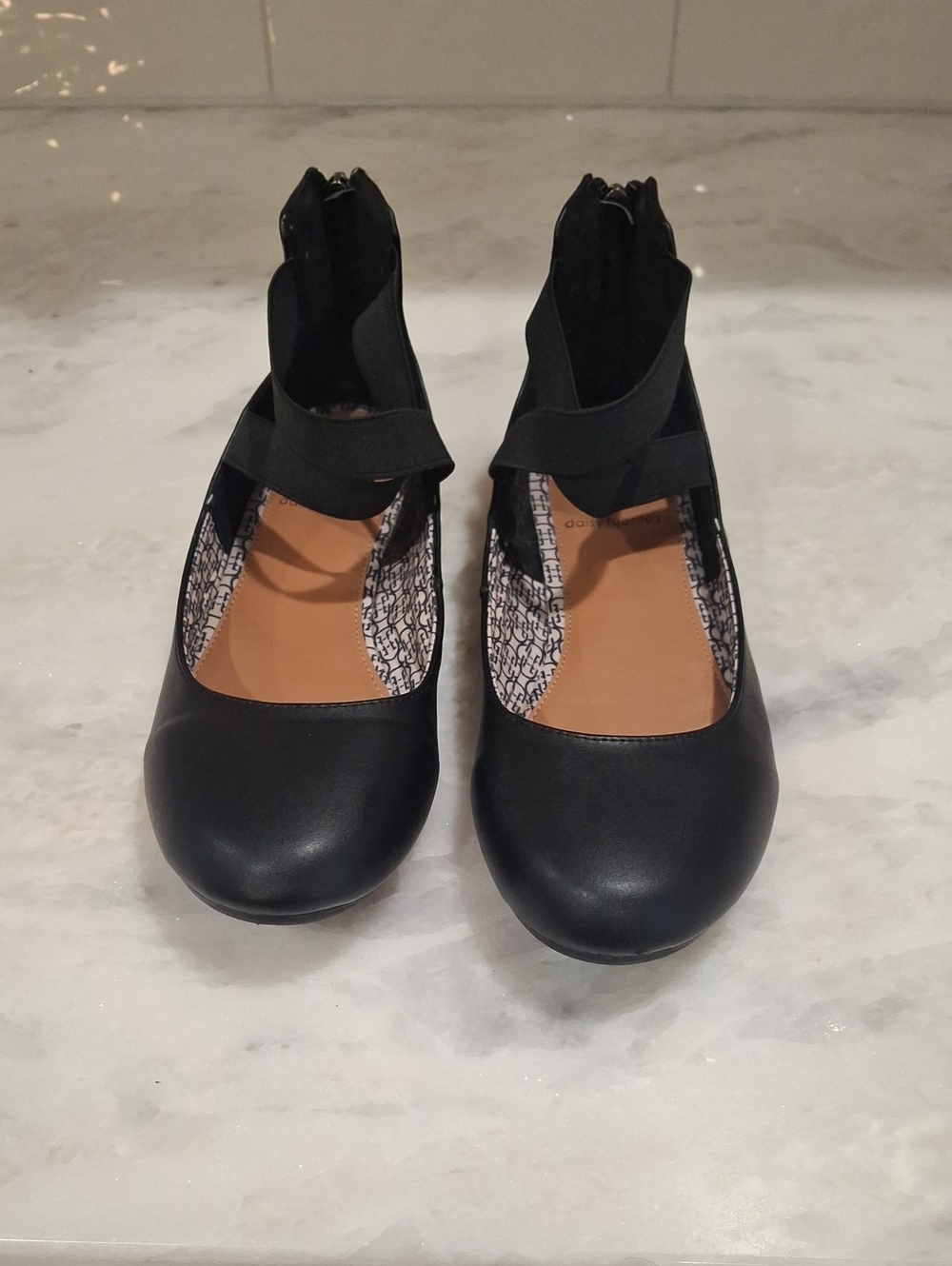 Women’s Flats